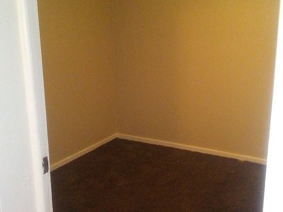 4th image of 3924 Catalpa St #1