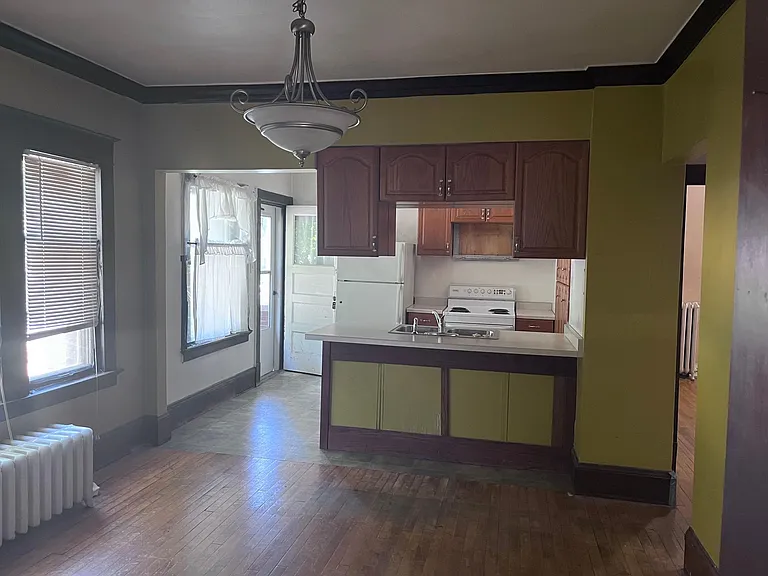 2376 N Weil St — Photo 11