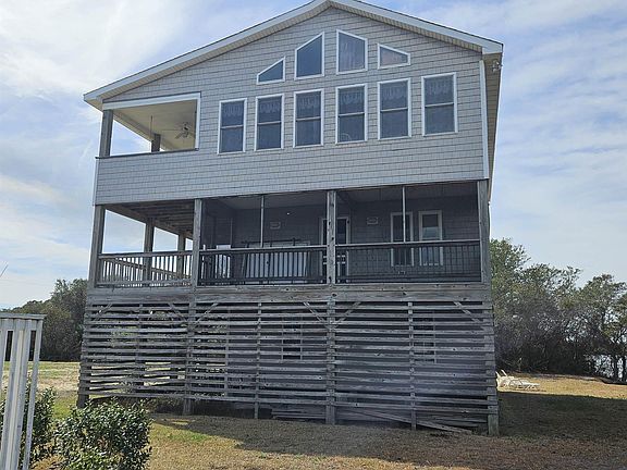 3rd image of 527 Swan Rd Lot 40