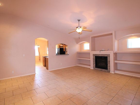 3rd image of 14352 Patriot Point Dr