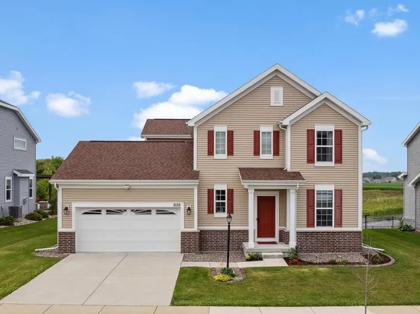 939 Lavender Way, Deforest, WI 53532