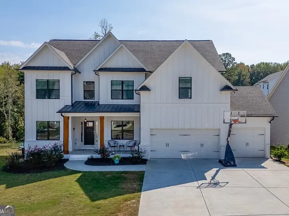 71 Parkers Pl, Hoschton, GA 30548