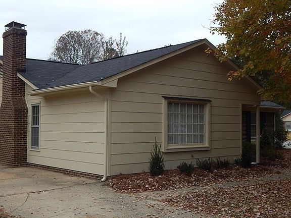 2nd image of 5315 Courtfield Dr