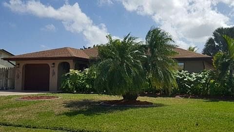 2nd image of 2452 SE Gilbert Ave