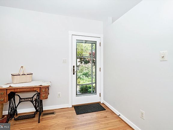 3rd image of 9300 Mintwood St