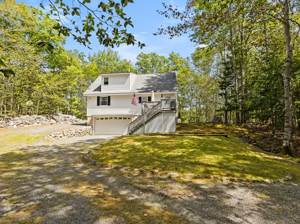 170 High Point Drive, Frye Island, ME 04071