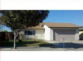 100 Miller Rd, Hollister, CA 95023