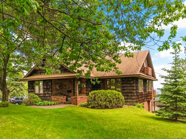 802 W Skyline Pkwy, Duluth, MN 55806