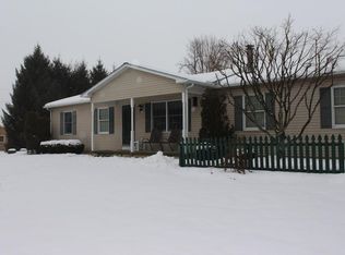 4082 Brook Rd NW, Lancaster, OH 43130