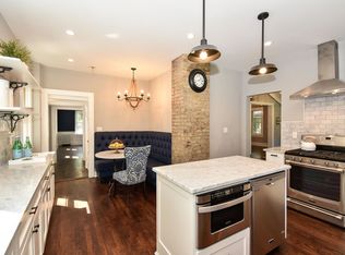 2422 E Newberry Blvd, Milwaukee, WI 53211