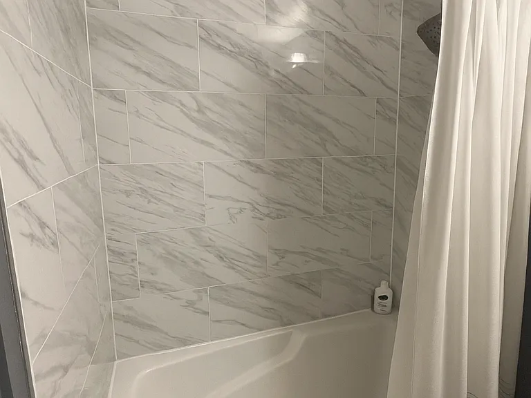 400 W Ontario St #1004 — Photo 5