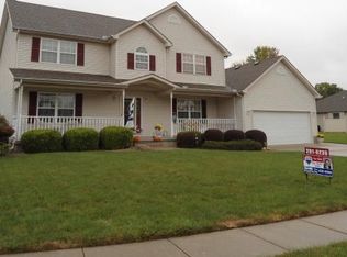 728 Waterford Ln, Decatur, IL 62526