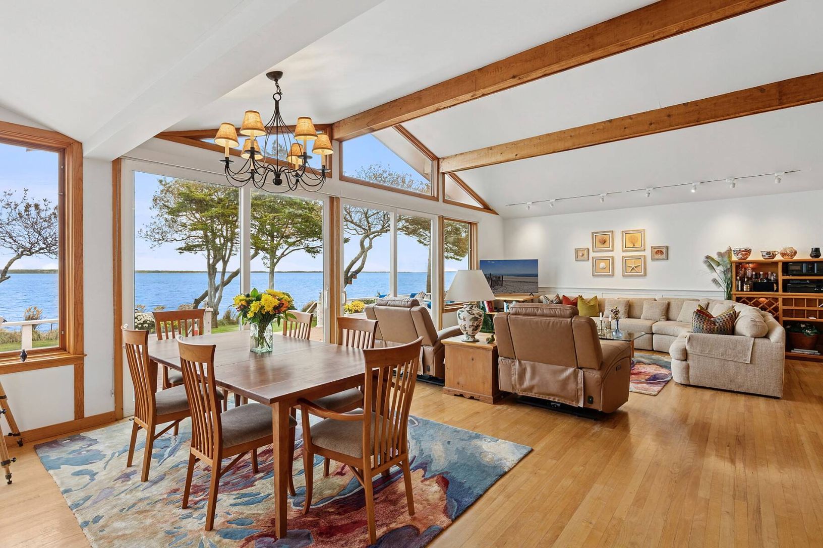  Open Layout with Wide Water Views