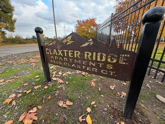Claxter Ct NE — Photo 10