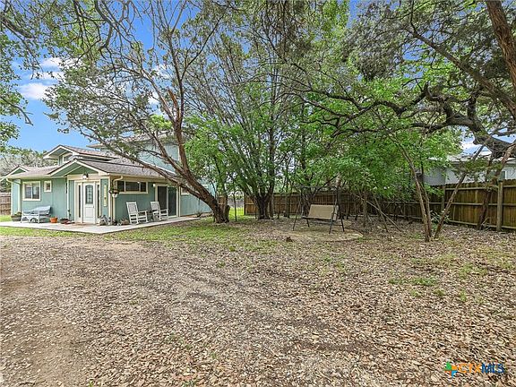3rd image of 131 Campfire Cir