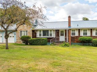 26 Upper Woodcrest Rd, Berwick, PA 18603