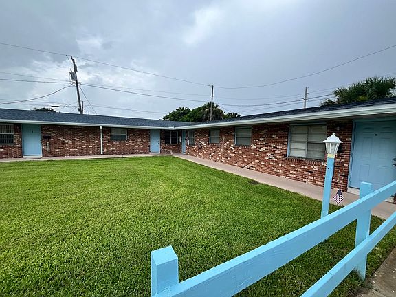 2nd image of 595 Cinnamon Dr #5