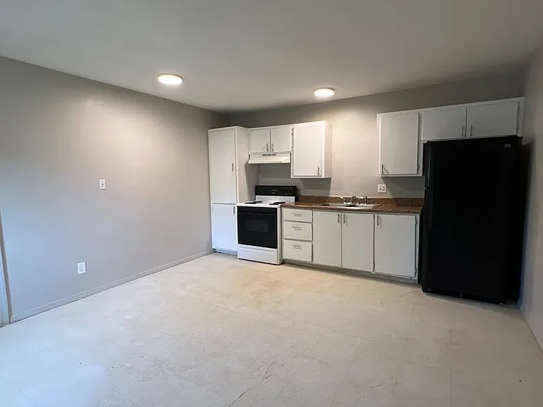 1004 County Road 3771 — Photo 11