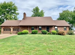 922 Park St, Monroe City, MO 63456