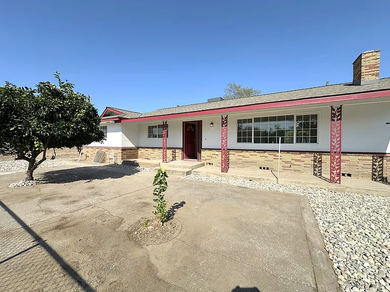 15050 Cottage Ave — Photo 20