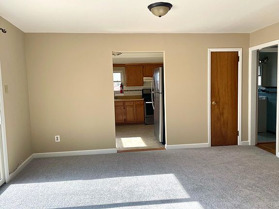 5th image of 4912 Francis Lewis Blvd Floor 2