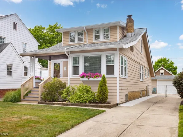 4120 W 158th St, Cleveland, OH 44135