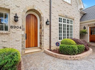 8904 Mildenhall Ct, Raleigh, NC 27615