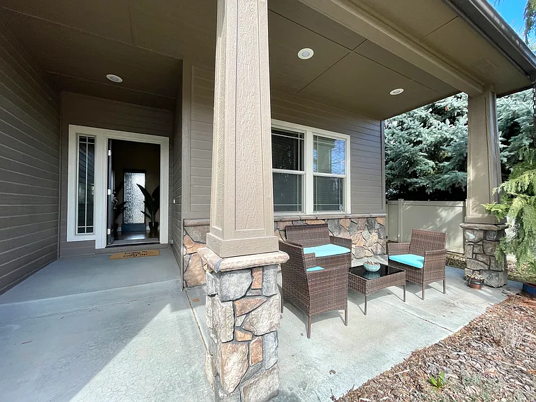 10508 Alpine St — Photo 12