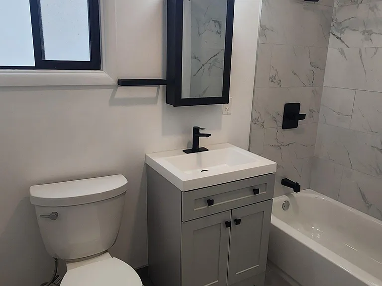 1805 Jackson St #1803 — Photo 20