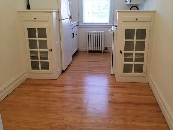 4th image of 1 Holman St APT G