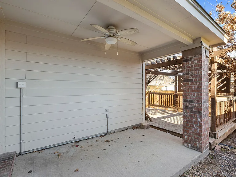 2709 Mountain Lion Dr — Photo 14
