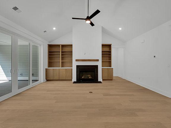 3rd image of 1476 Cedar Plantation Ln