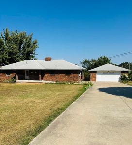 337 E Farm Road 96, Springfield, MO, 65803