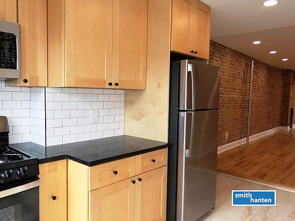 3rd image of 306 Atlantic Ave APT 4R