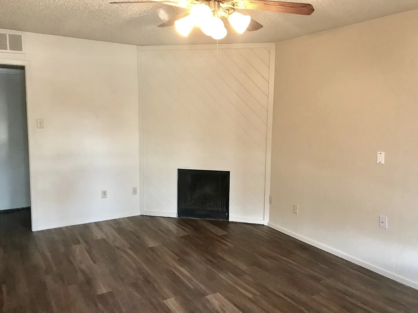 7402 Ave. X — Photo 3