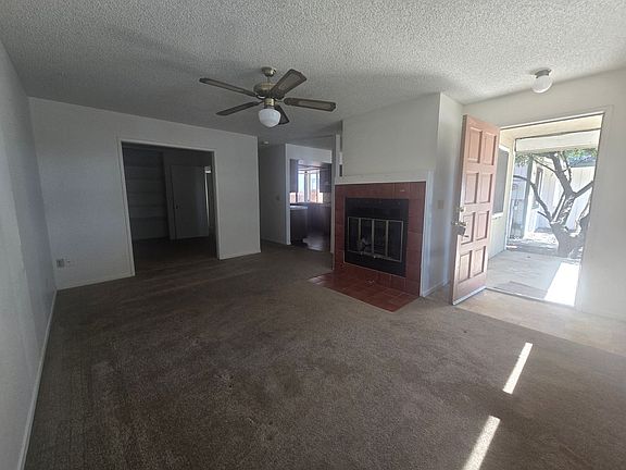 4th image of 2253 N 10th Ave