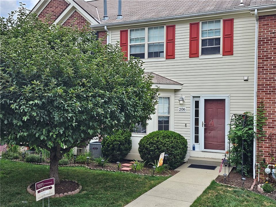 1st image of 206 Hillvue Dr