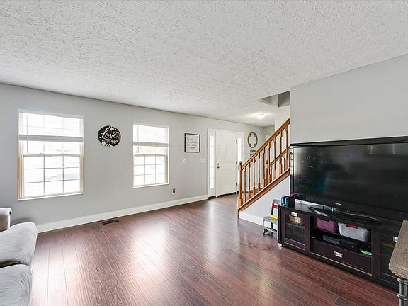 5th image of 2223 Stargrass Ave