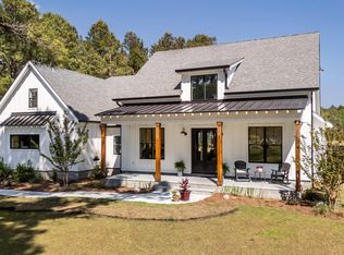 364 Old Stanton Rd #A18, Beaufort, NC 28516