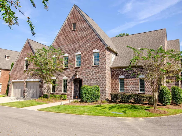 3805 Alston Crst, Vestavia Hills, AL 35242