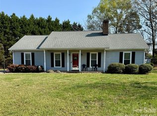 2238 Swain Ct, Gastonia, NC 28054