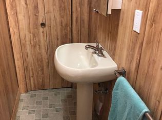 932 Juniper Rd, Hellertown, PA 18055