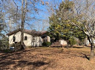 6815 Duncan Rd, Lula, GA 30554