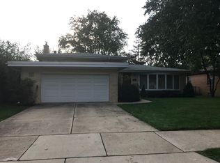 8208 Lowell Ave, Skokie, IL
