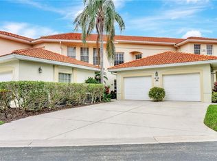 934 Egrets Run APT 102, Naples, FL 34108