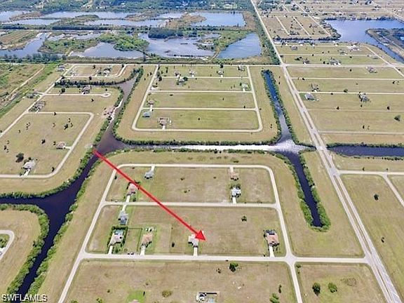 4th image of 3910 NW 40th Ter