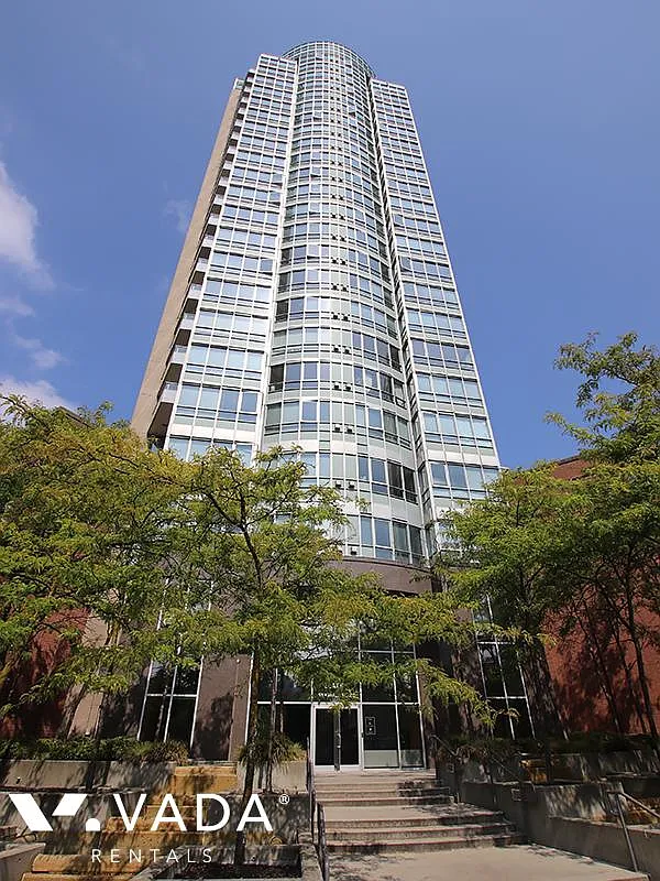 63 Keefer Pl #2002 photo 1