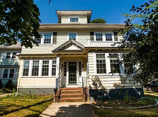 1008 Hope St, Providence, RI 02906