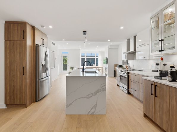 4574 Avenue Du Arc #34, Montreal, QC H2V 4E3