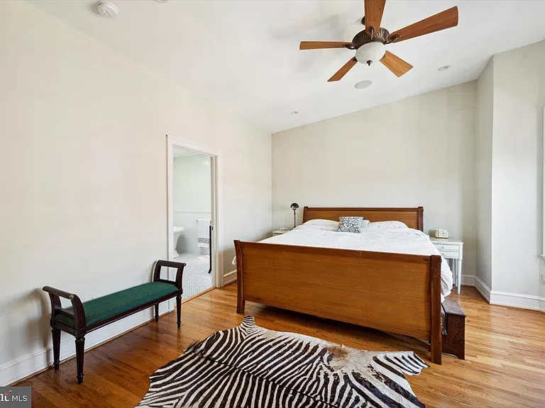 624 S 6th St #26 — Photo 15
